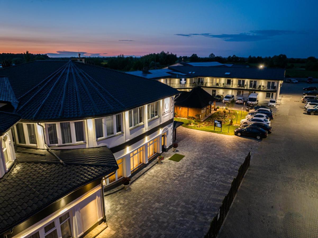 Hotel Coloseum Jarosław Dış mekan fotoğraf
