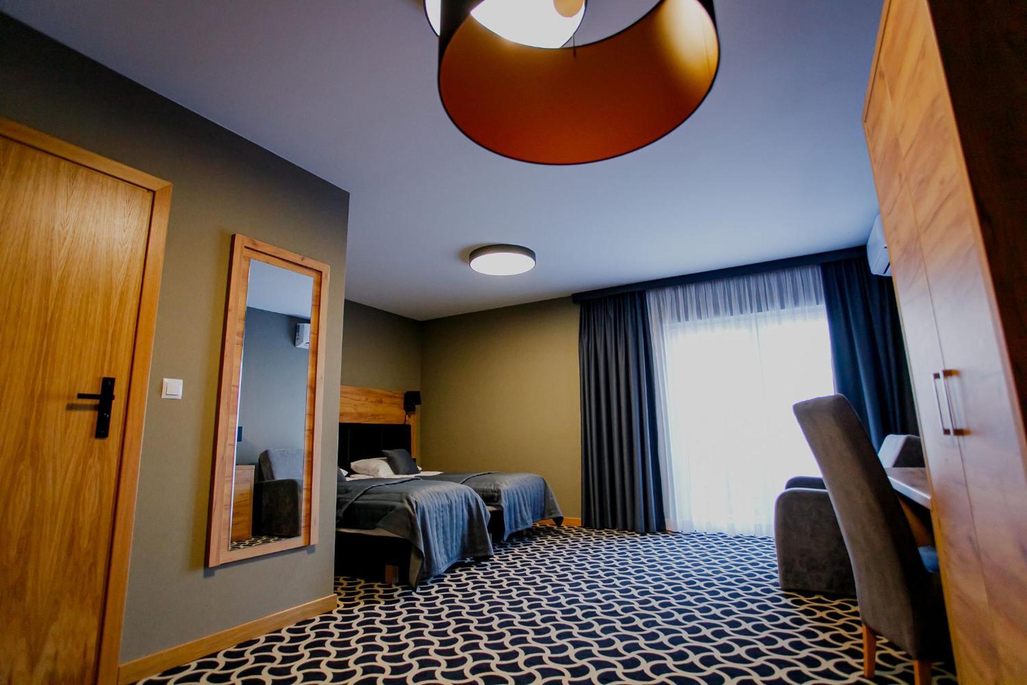 Hotel Coloseum Jarosław Dış mekan fotoğraf