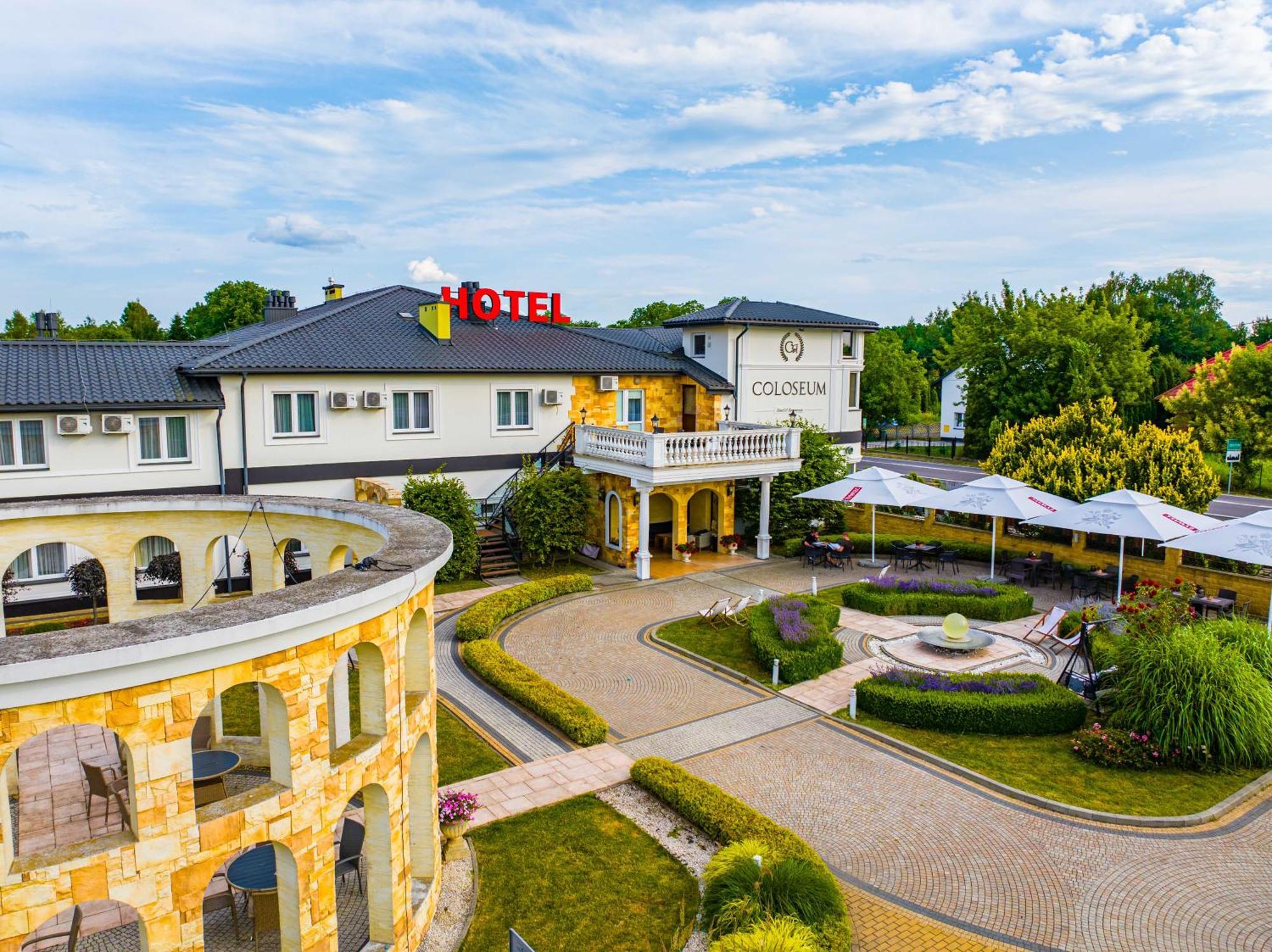 Hotel Coloseum Jarosław Dış mekan fotoğraf