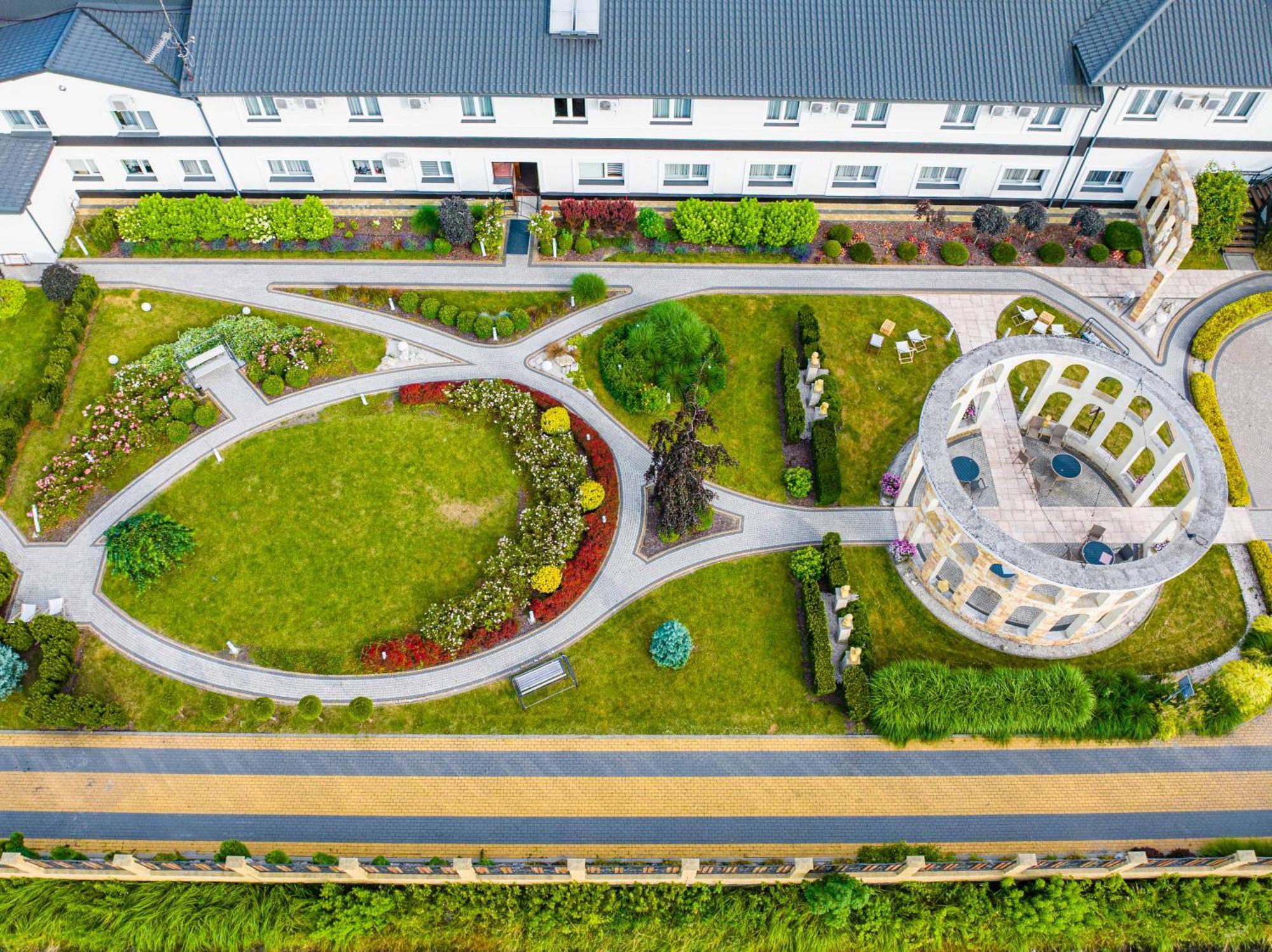 Hotel Coloseum Jarosław Dış mekan fotoğraf