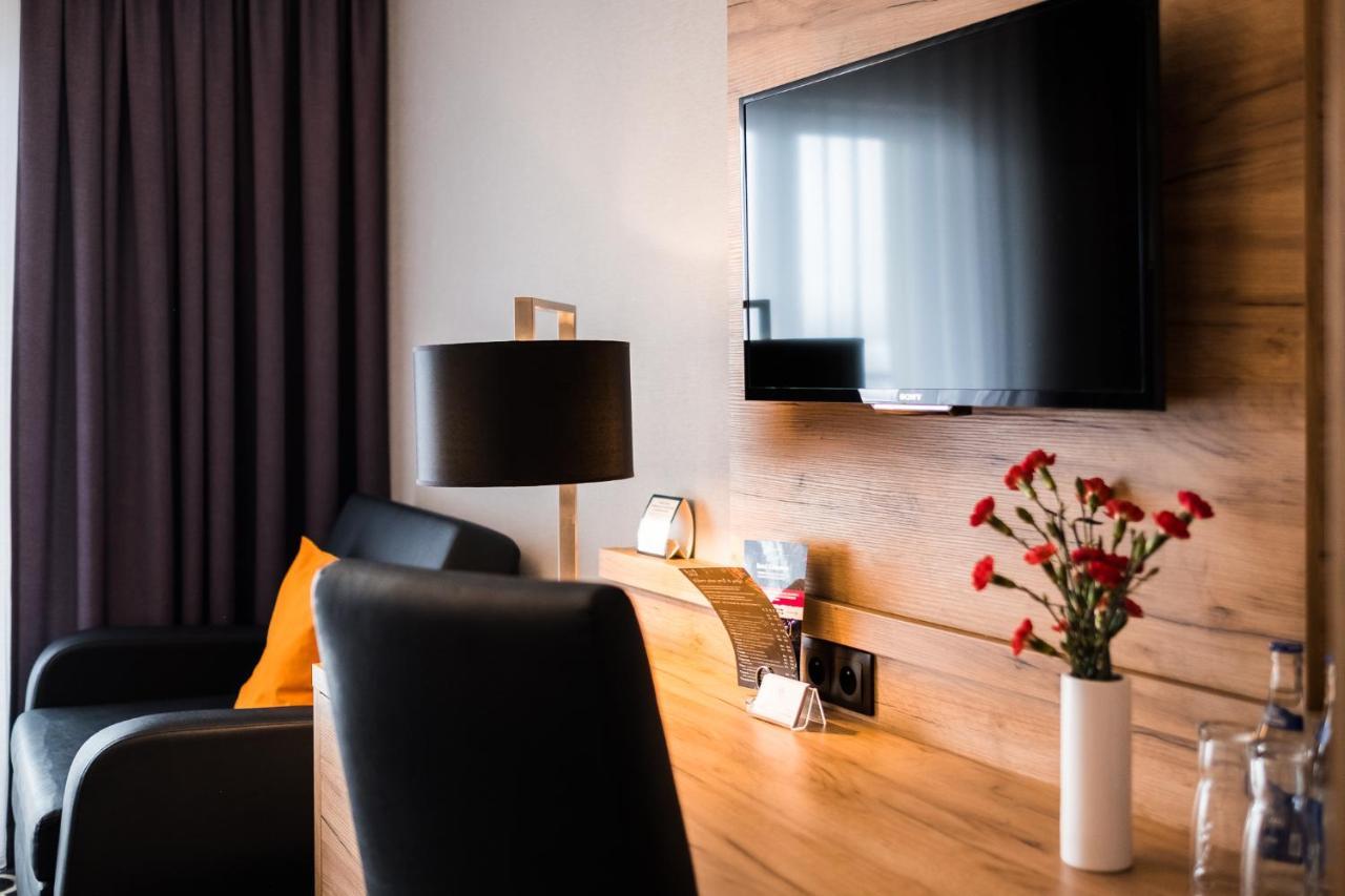 Hotel Coloseum Jarosław Dış mekan fotoğraf