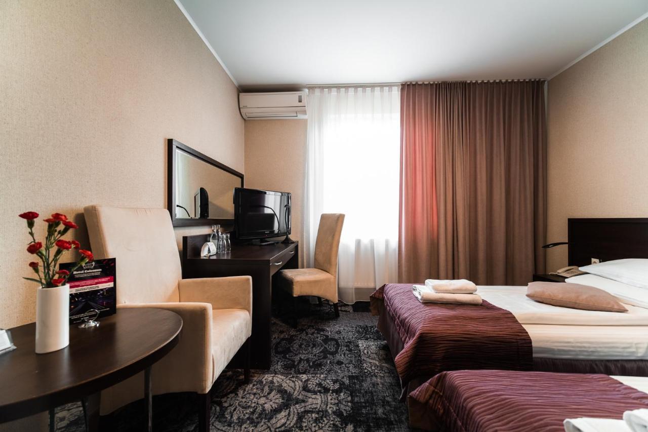 Hotel Coloseum Jarosław Dış mekan fotoğraf